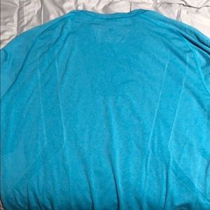Men’s lululemon shirt